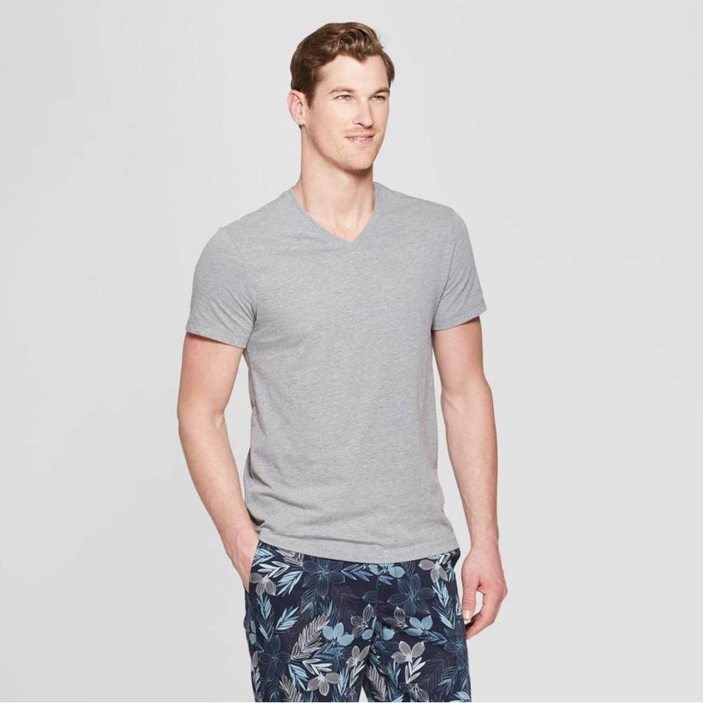 Goodfellow Gray V-Neck T-Shirt | Men’s Classic Short Sleeve Tee | Size XL